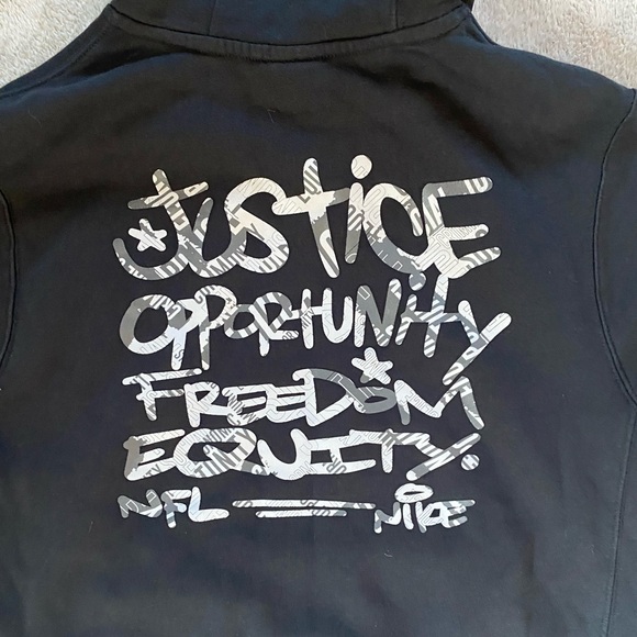 Nike New England Patriots sweatshirt - Picture 4 of 5